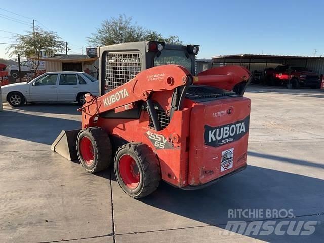 Kubota SSV65 Skid steer loaders