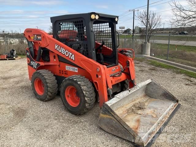 Kubota SSV75 Skid steer loaders