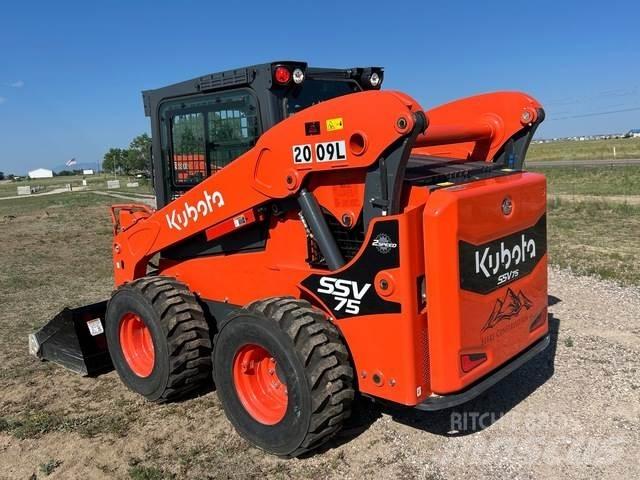 Kubota SSV75 Skid steer loaders