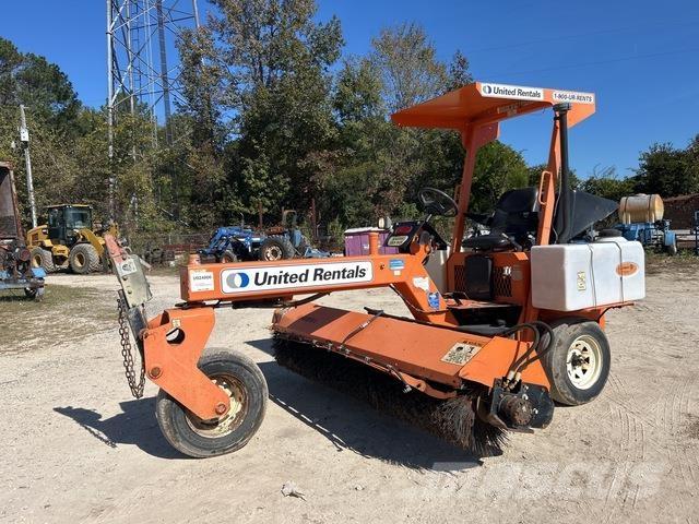 Lay-Mor SM 300 Indoor sweepers