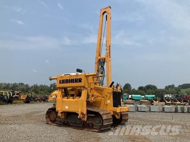 Liebherr RL54 Pipelayer dozers