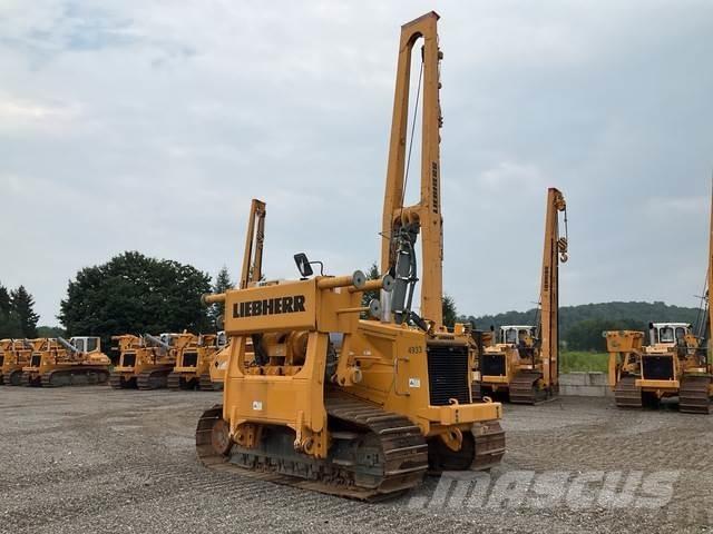 Liebherr RL54 Pipelayer dozers