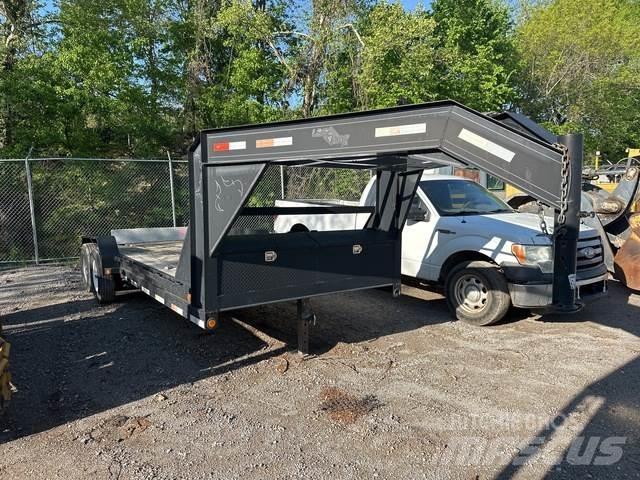  Load Max Car carrier