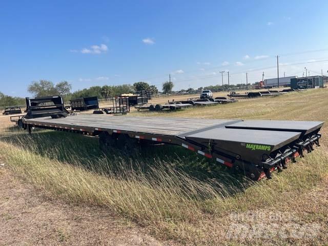 Load Trail  Car carrier