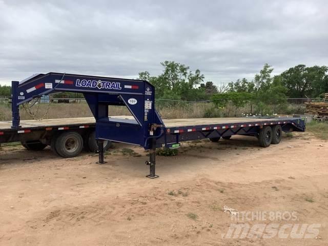 Load Trail  Car carrier