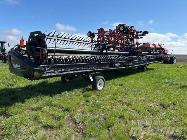 MacDon FD75-D Combine harvester heads