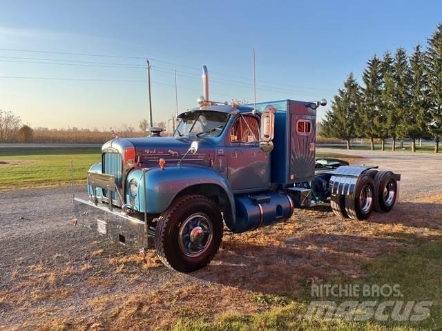 Mack B-61 Prime Movers