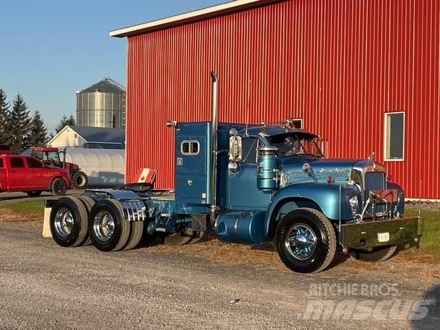 Mack B-61 Prime Movers