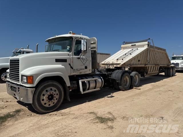 Mack CHU600 Prime Movers