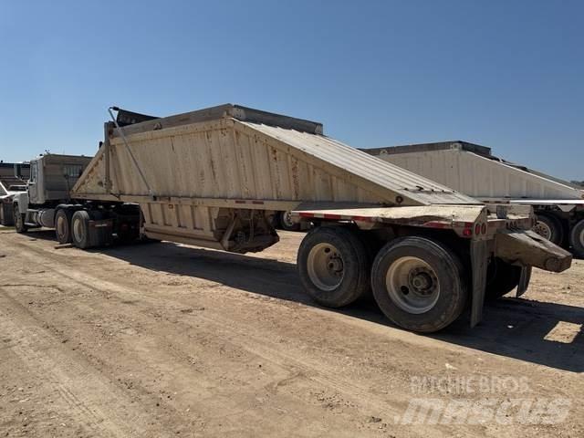 Mack CHU600 Prime Movers