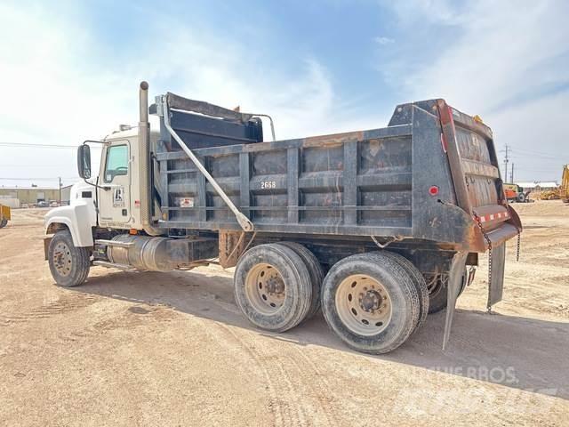 Mack CHU613 Tipper trucks
