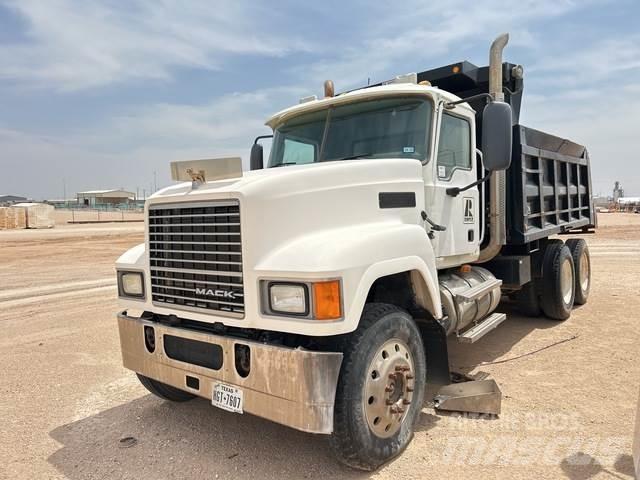 Mack CHU613 Tipper trucks