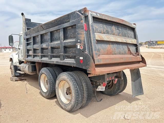 Mack CHU613 Tipper trucks
