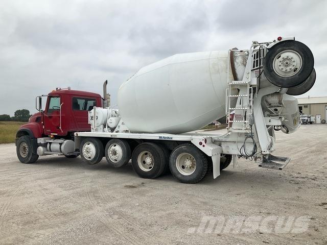 Mack CV513 Other trucks
