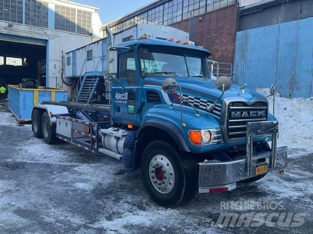 Mack CV713 Skip bin truck