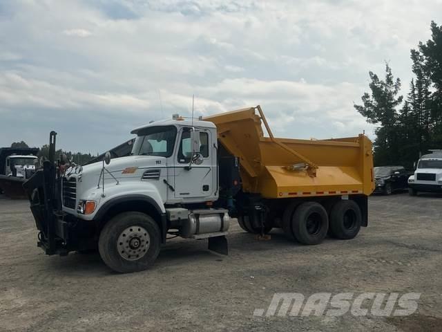 Mack CV713 Snow blades and plows