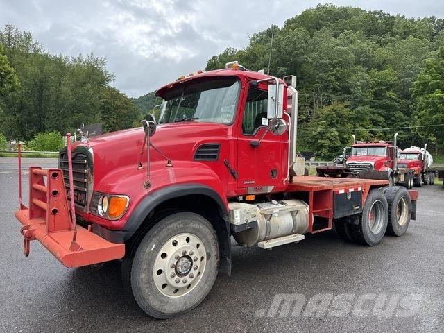 Mack CV713 Prime Movers