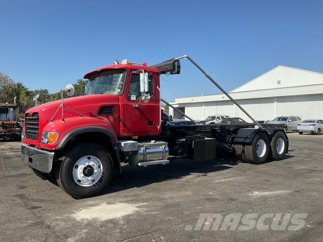 Mack CV713 Skip bin truck