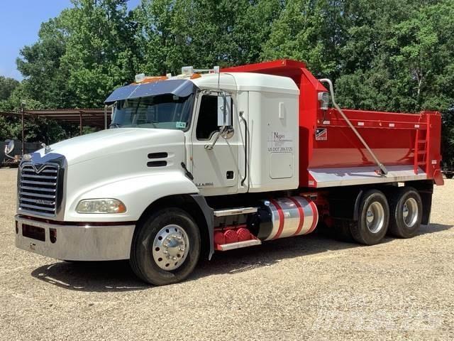 Mack CXU613 Tipper trucks