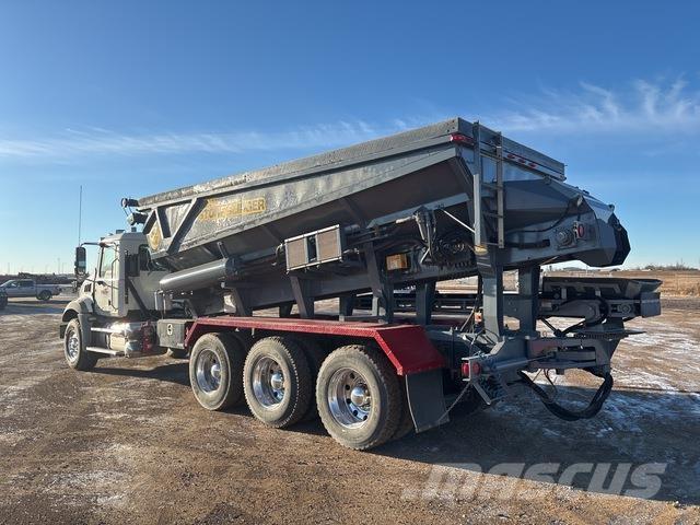 Mack GU814 Concrete machines