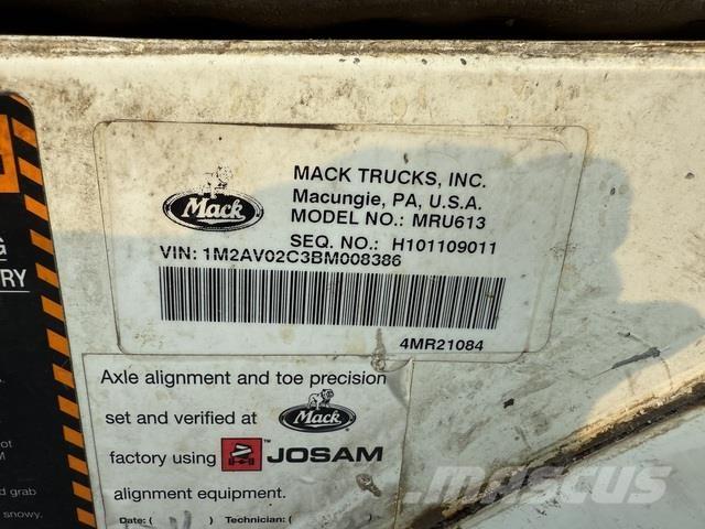 Mack MRU613 Waste trucks