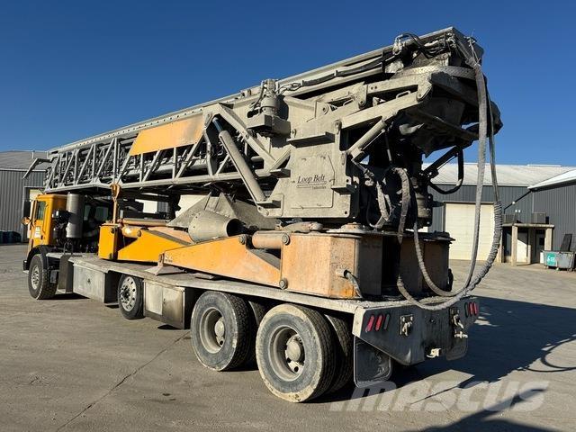 Mack MRU613 Concrete pumps
