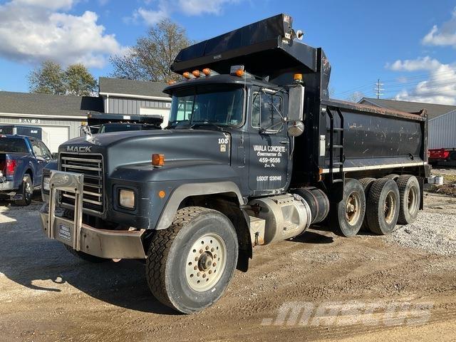 Mack RD688S Tipper trucks