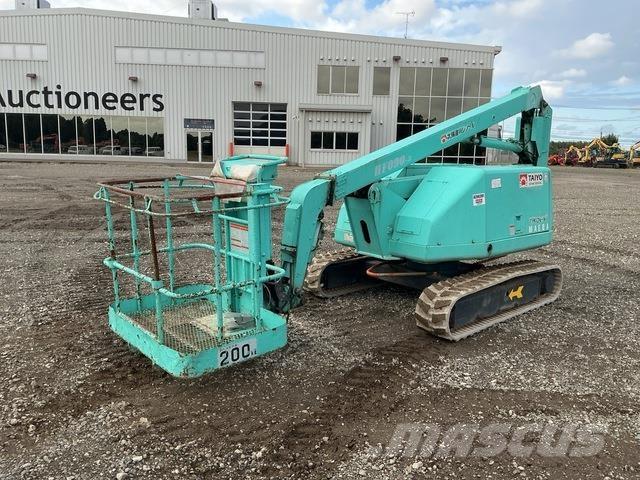 Maeda HF090-3 Telescopic boom lifts