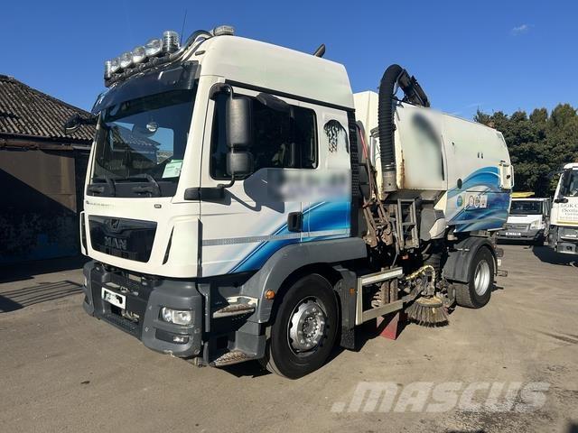 MAN TGM18.290 Sweeper trucks