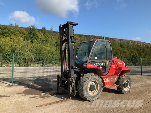 Manitou M26-4 Rough terrain truck