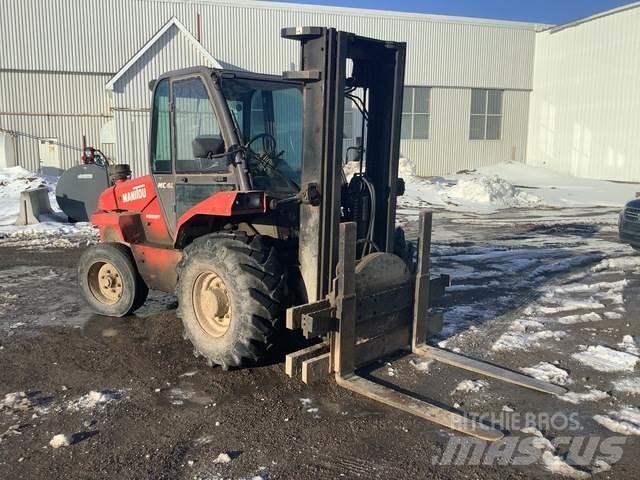 Manitou MC40 Rough terrain truck