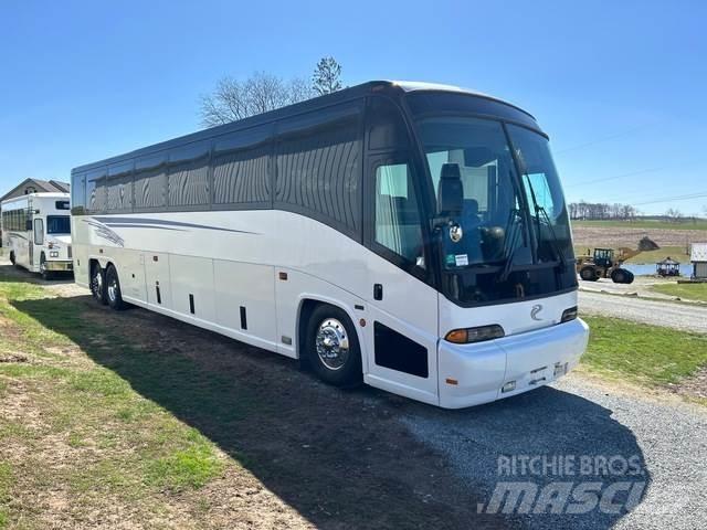 MCI 102-EL3 Mini bus