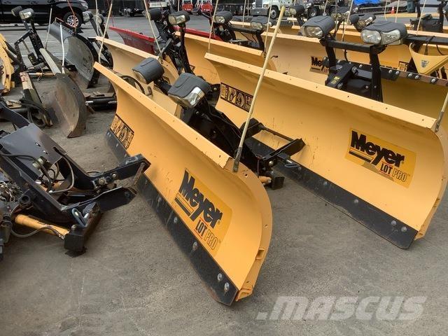 Meyer LP-9.0 Snow blades and plows