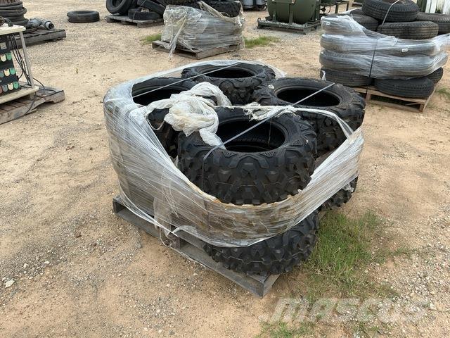  Moapa 26x9-14 Tyres, wheels and rims