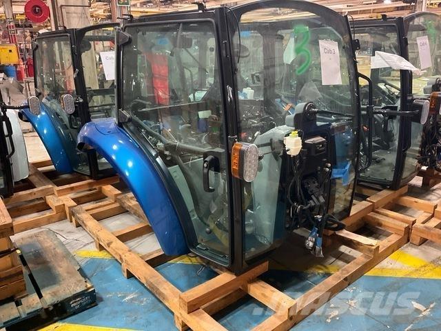 New Holland  Cabins and interior