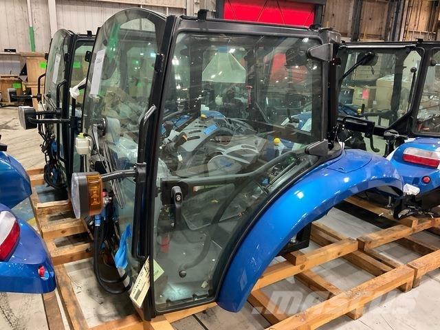 New Holland  Cabins and interior