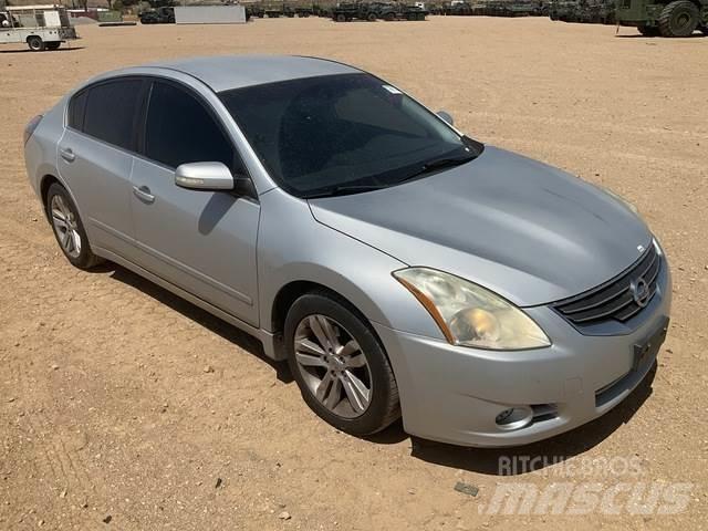 Nissan Altima Cars