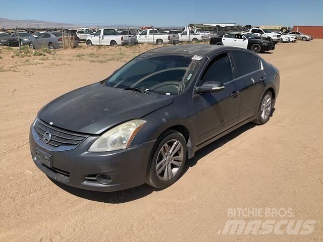 Nissan Altima Cars