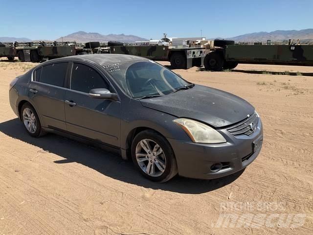 Nissan Altima Cars