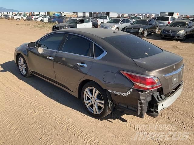 Nissan Altima Cars