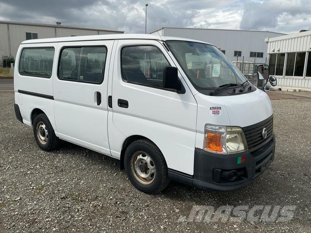 Nissan Caravan Mini bus
