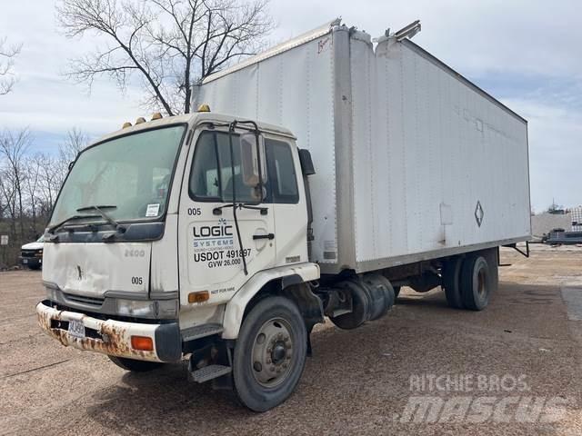 Nissan UD2600 Box trucks