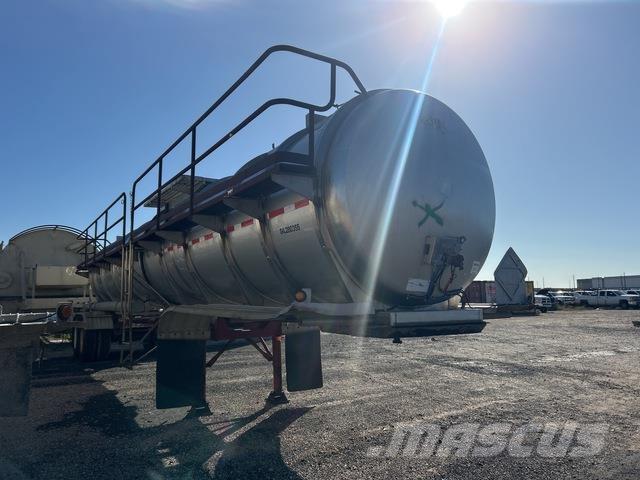  Nova Tanker trailers