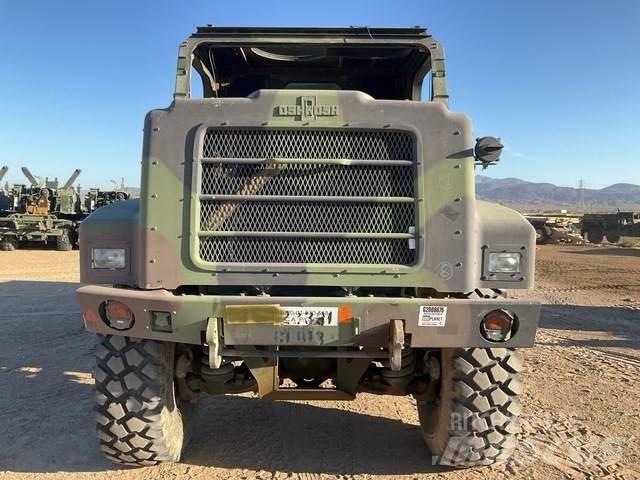 Oshkosh AMK29 Tipper trucks