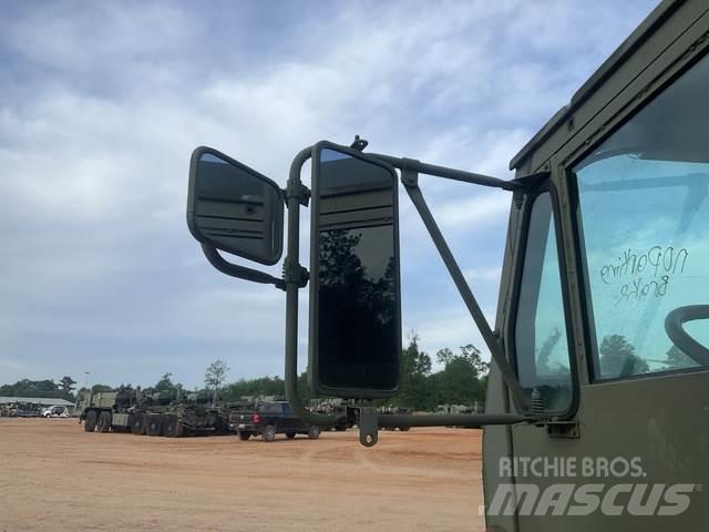 Oshkosh MKR18 Other trucks