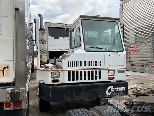 Ottawa YT30 Terminal tractors