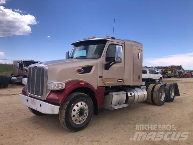 Peterbilt  Prime Movers