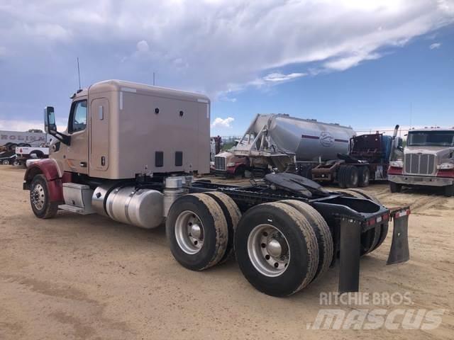 Peterbilt  Prime Movers