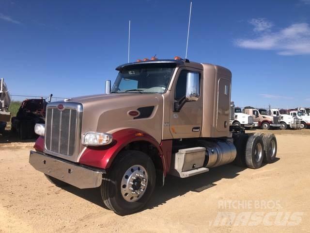 Peterbilt  Prime Movers