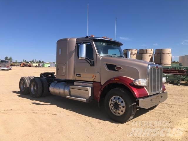 Peterbilt  Prime Movers